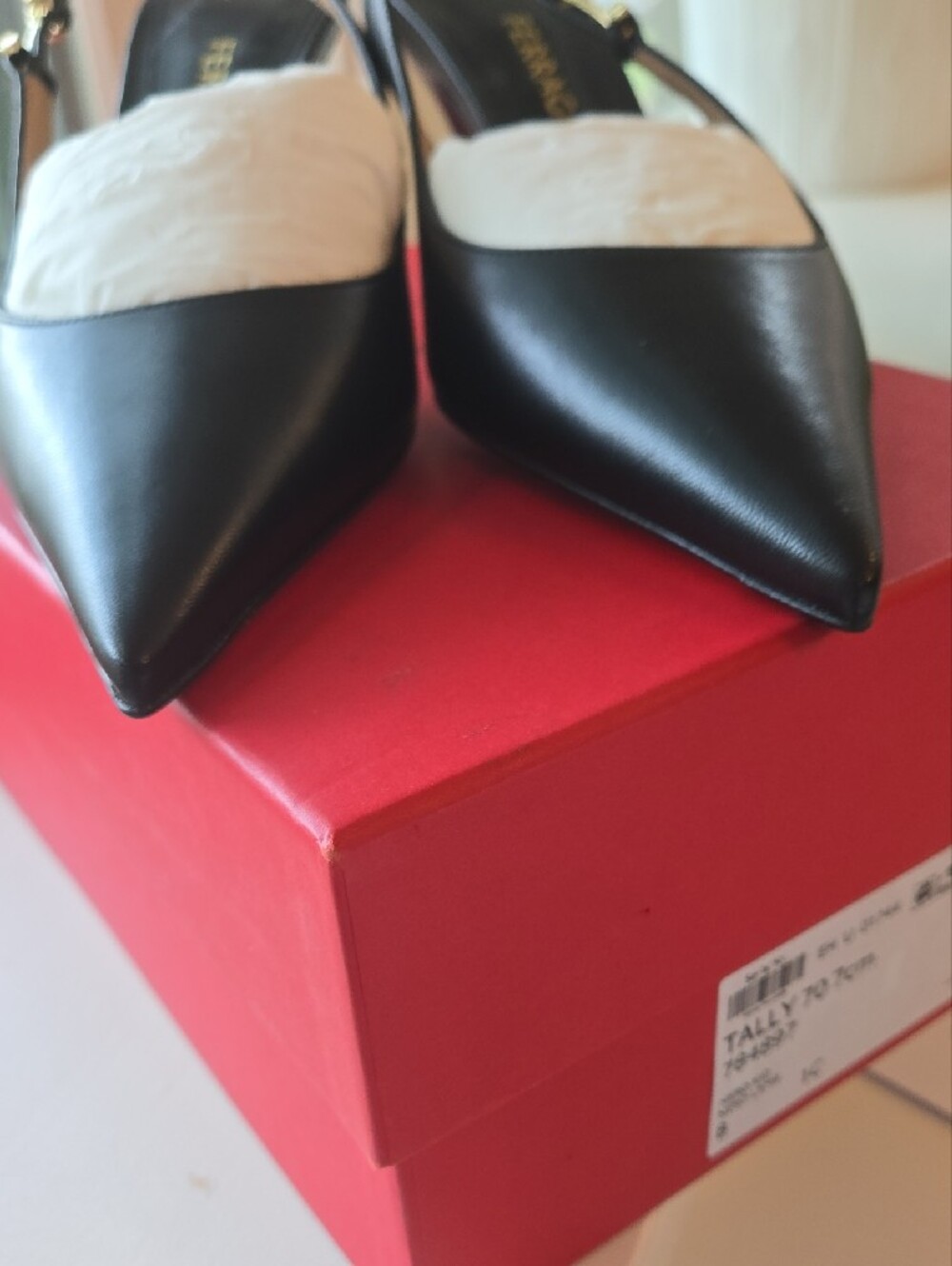 Salvatore Ferragamo Tally 70cm Black Leather Slingback Pointed-Toe Heels - Picture 6 of 11